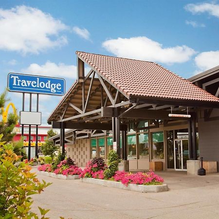 Travelodge By Wyndham Prince Albert Buitenkant foto